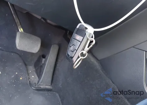 2020 Ford Explorer Xlt z USA, uszkodzony, nr VIN 1FMSK7DH8LGC82021